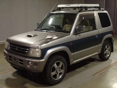 MITSUBISHI PAJERO MINI