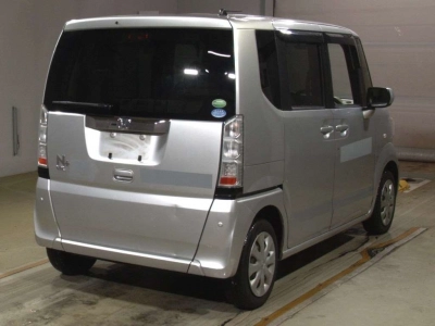 HONDA N BOX +