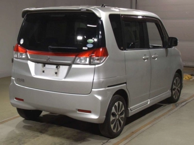 MITSUBISHI DELICA D:2