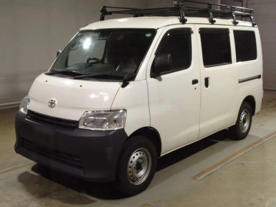 TOYOTA TOWN ACE VAN