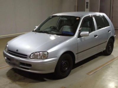 TOYOTA STARLET