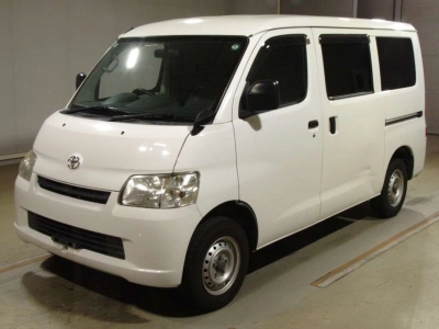 TOYOTA TOWN ACE VAN