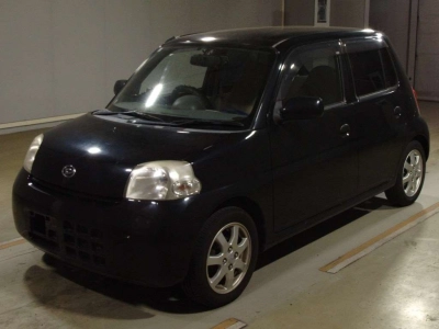DAIHATSU ESSE