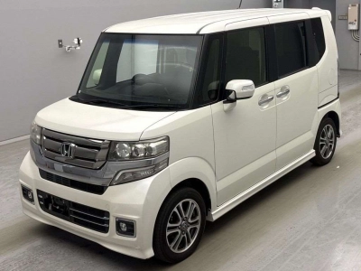 HONDA N BOX CUSTOM