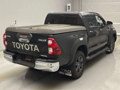 TOYOTA HILUX PICK UP
