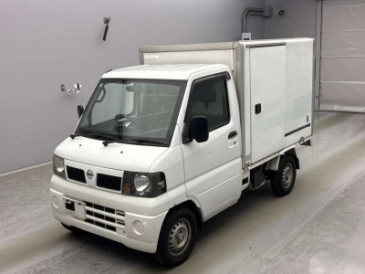 NISSAN CLIPPER TRUCK