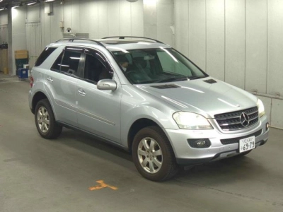 MERCEDES BENZ M CLASS