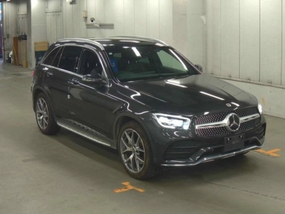 MERCEDES BENZ GLC