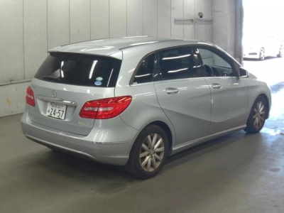 MERCEDES BENZ B CLASS