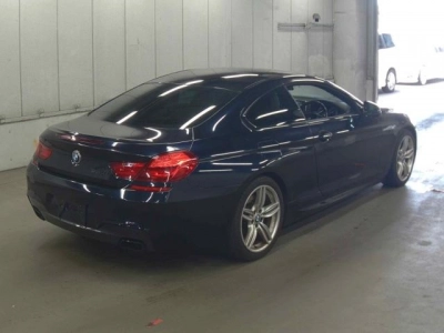 BMW 6 SERIES