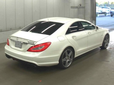 MERCEDES BENZ AMG CLS