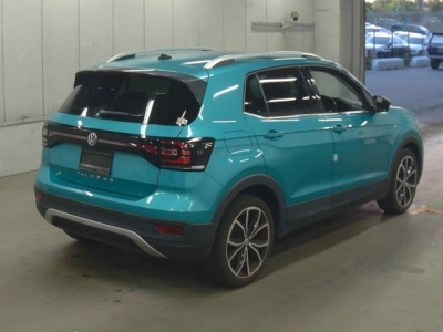 VOLKSWAGEN T-CROSS