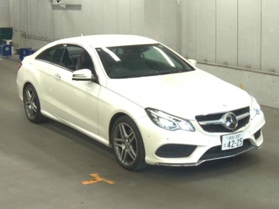 MERCEDES BENZ E CLASS