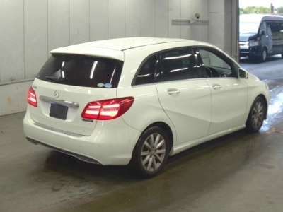 MERCEDES BENZ B CLASS