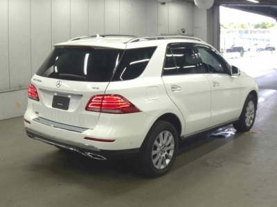 MERCEDES BENZ M CLASS