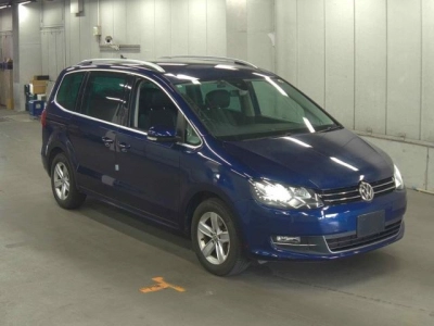 VOLKSWAGEN SHARAN