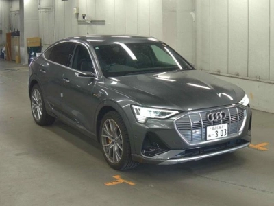 AUDI E-TRON SPORTBACK