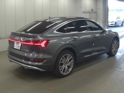 AUDI E-TRON SPORTBACK