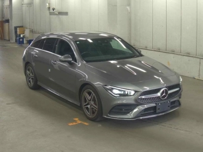 MERCEDES BENZ CLA SHOOTING BRAKE