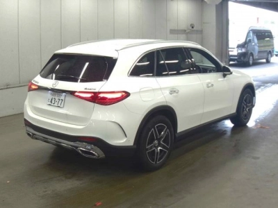 MERCEDES BENZ GLC
