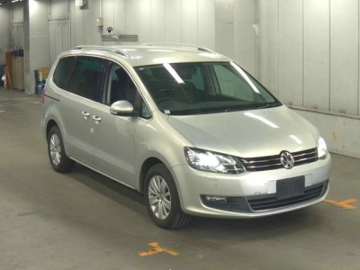 VOLKSWAGEN SHARAN
