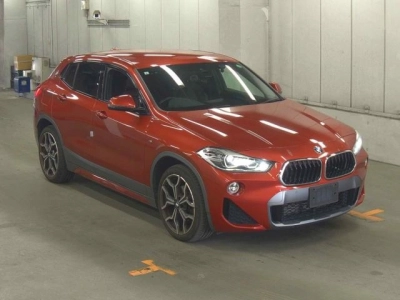 BMW X2
