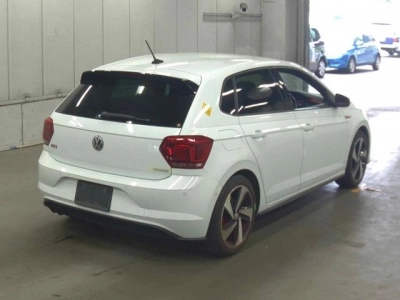 VOLKSWAGEN POLO GTI
