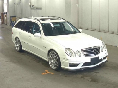 MERCEDES BENZ AMG E CLASS STATION WAGON