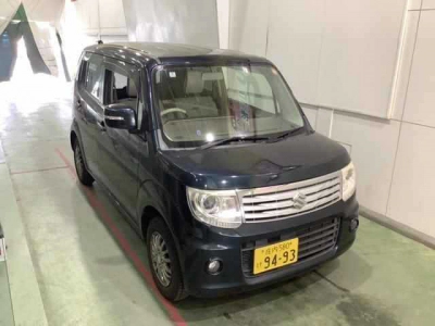 SUZUKI MRWAGON