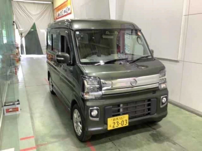 NISSAN NV100 CLIPPER RIO