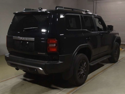 TOYOTA LAND CRUISER 250