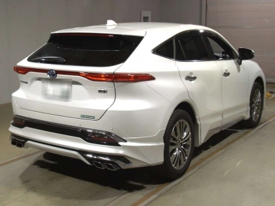 TOYOTA HARRIER HYBRID