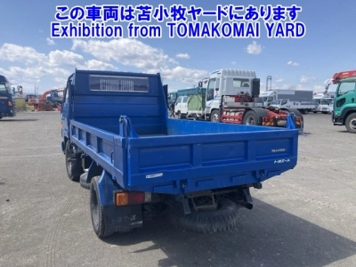 TOYOTA DYNA