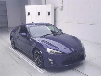 TOYOTA 86