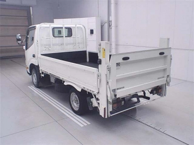 TOYOTA DYNA