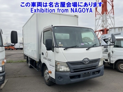 TOYOTA DYNA