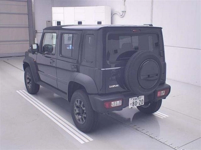 SUZUKI JIMNY NOMADE