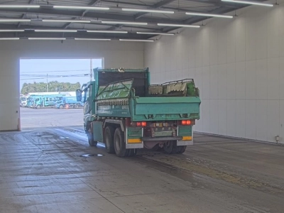 MITSUBISHI FUSO SUPER GREAT