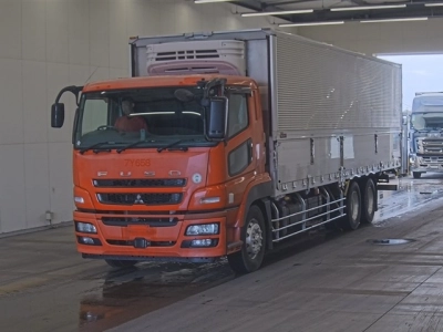 MITSUBISHI FUSO SUPER GREAT