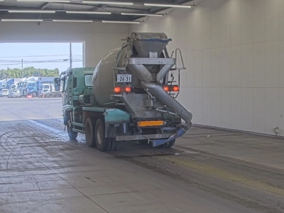 MITSUBISHI FUSO SUPER GREAT