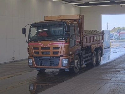 ISUZU GIGA