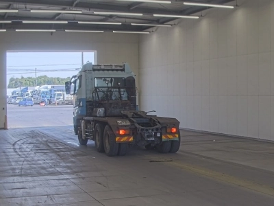 MITSUBISHI FUSO SUPER GREAT