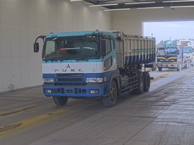 MITSUBISHI FUSO SUPER GREAT