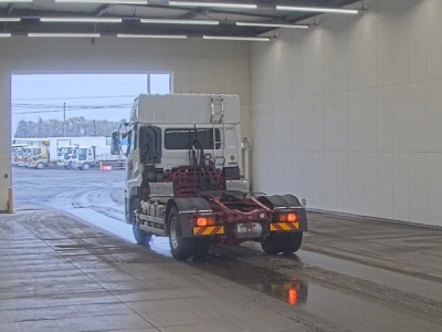 NISSAN DIESEL (UD) QUON