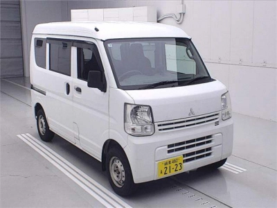 MITSUBISHI MINICAB