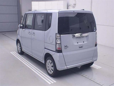 HONDA N BOX +