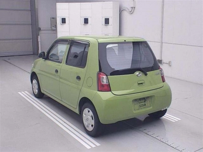 DAIHATSU ESSE