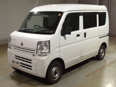 NISSAN CLIPPER VAN