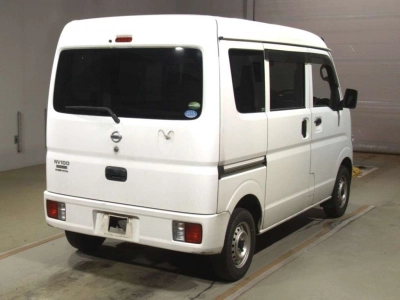 NISSAN CLIPPER VAN