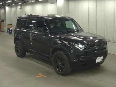 LAND ROVER DEFENDER